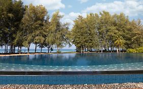 Splash Beach Resort Phuket 5*